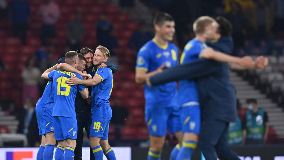Ucrania se queda con el último boleto a cuartos de la Eurocopa