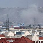 Se registra una explosión afuera del aeropuerto de Kabul