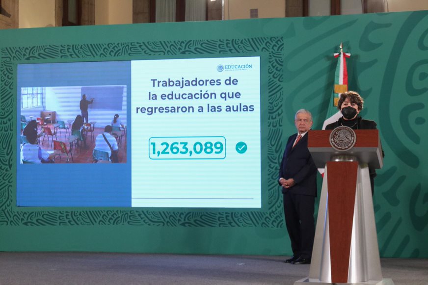 Incrementa el número de alumnos en clases presenciales del ciclo 2021-2022: Delfina Gómez