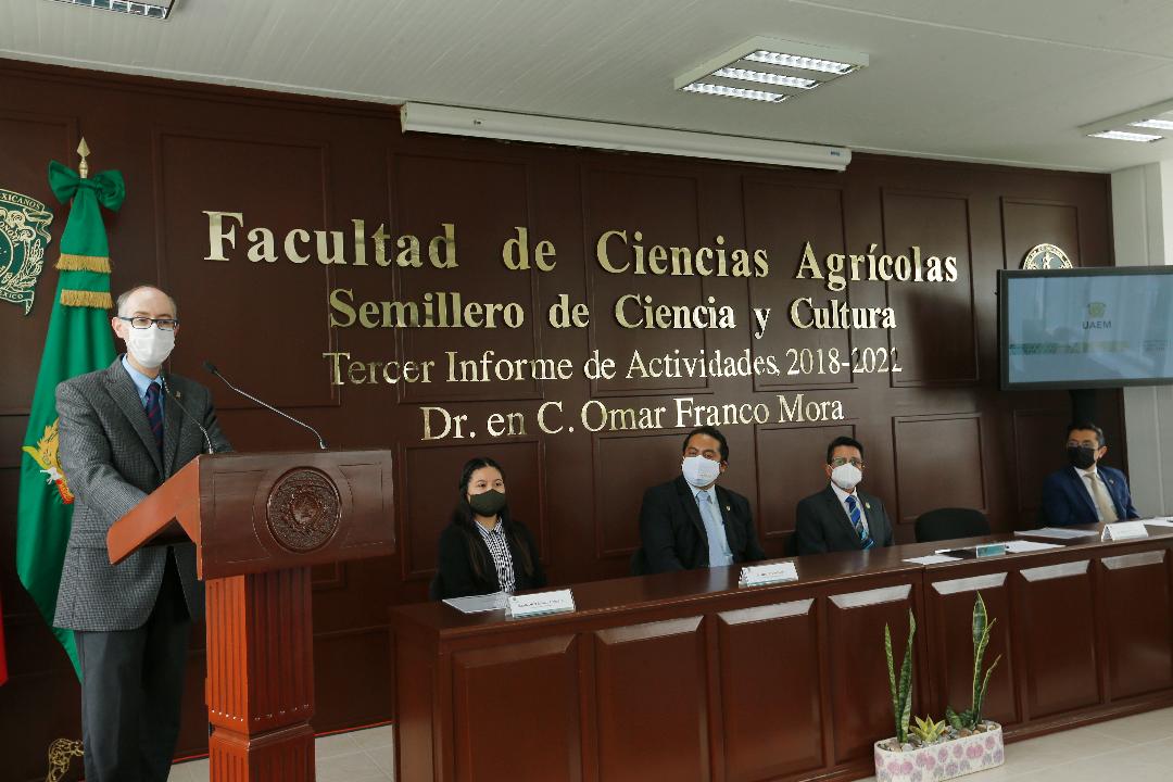 Comprometida la UAEM con el reto global de mejorar al sector agrícola: CEBD