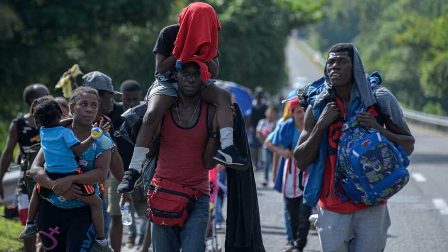 En menos de 24 horas, se disuelve cuarta caravana migrante en Chiapas