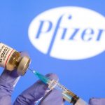 La FDA autoriza el uso de emergencia de una dosis de refuerzo de Pfizer para ciertos adultos