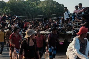Caravana migrante avanza en el sur de México con notable cansancio