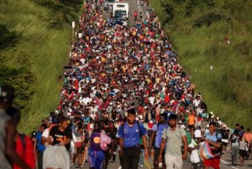 Caravana de migrantes ingresa a Oaxaca