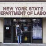 Las solicitudes de subsidio por desempleo en Estados Unidos alcanzan un nuevo mínimo en 52 años