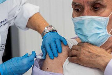AMLO prevé que el martes inicie aplicación de vacuna de refuerzo a adultos mayores