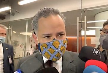 Santiago Nieto se dice 