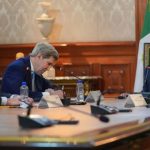 “Un encuentro amistoso, necesario y benéfico”: AMLO satisfecho tras reunión con Kerry