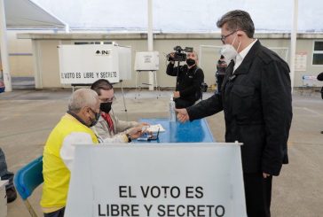 Emite Ricardo Monreal su voto en revocación de mandato
