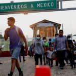 La Corte Suprema dice que Biden puede poner fin a la política migratoria “Remain in México” de la era Trump