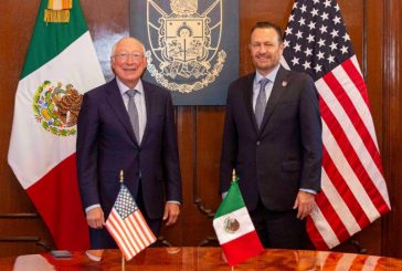 Kenneth Salazar reconoce ventaja competitiva de Querétaro