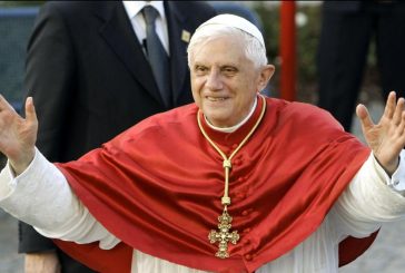 Reportan desde una cuenta falsa la muerte del Papa Benedicto XVI