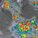 “Bonnie” se convierte en huracán categoría 1 al sur de Oaxaca