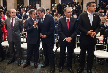 Coinciden Ricardo Monreal y Adán López en el V Informe del Gobernador del Edomex