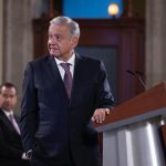 ¡Otros 43!, AMLO destapa a candidatos de oposición