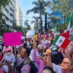 Cardenal de Guadalajara respalda marcha en contra de la reforma del INE