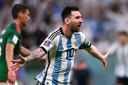 Con goles de Messi y Enzo Fernández, Argentina venció 2-0 a México y dio un paso importante a la clasificación a octavos en el Mundial Qatar 2022
