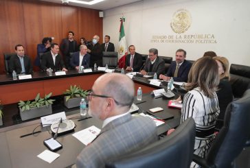 Recibe Jucopo a consejeros del INE para analizar reforma electoral: Ricardo Monreal 