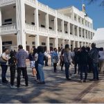 Evacúan Palacios de Gobierno y Municipal por sismo en Chetumal