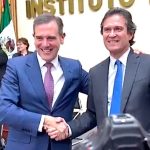 Se reincorpora entre aplausos y felicitaciones Edmundo Jacobo como secretario ejecutivo del INE