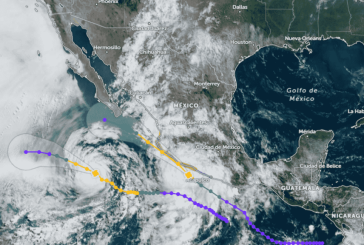 La tormenta Beatriz ya es huracán; causa lluvias en la mitad del país