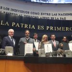 Entrega Comisión Permanente reconocimientos a integrantes de la comunidad académica y científica