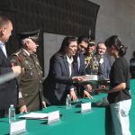 La diputada Marcela Guerra encabezó el homenaje por los 200 años de la creación del Colegio Militar