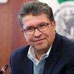 Ricardo Monreal regresa al Senado