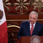 Presenta AMLO paquete de 20 reformas para corregir “adulteraciones” y artículos impopulares de la Constitución