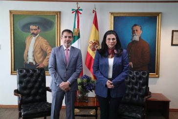 La presidenta de la Cámara de Diputados, Marcela Guerra, recibió al embajador de España en México, Juan Duarte Cuadrado