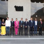 Develan placa conmemorativa de los 40 años del Palacio Legislativo de San Lázaro
