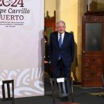 ¡Jonrón!, López Obrador batea a Fernández Noroña del acuerdo de Morena en repartición de puestos: “Nada más se hizo con militantes”