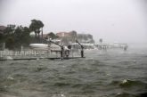 Huracán Debby toca tierra en Florida; por ahora deja un muerto