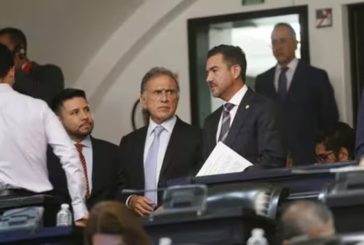 Expulsa PAN a Miguel Ángel Yunes Márquez y Miguel Ángel Yunes Linares por votar a favor de reforma judicial