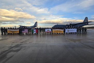 Parten a Los Ángeles dos aviones de la FAM con equipo y personal para combate de incendios