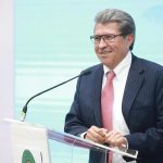 “Lo más conveniente es modificar la ley para establecer con precisión que ningún gobierno puede involucrarse en la vida interna del país a través de mensajes políticos”: Ricardo Monreal