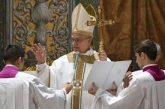 El Papa León XIV oficia su primera misa en la Capilla Sixtina y llama a iluminar las noches oscuras del mundo