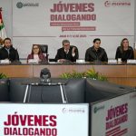 Ofrece Ricardo Monreal a jóvenes decálogo de principios para actuar en política