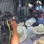 Reunión de Segob con campesinos finaliza sin acuerdos, seguirán los bloqueos