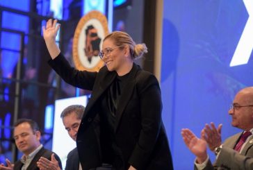 Maru Campos cancela su vista al Senado