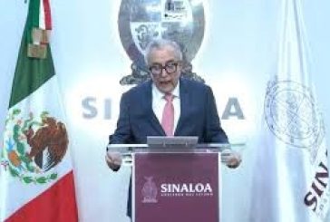 Rubén Rocha anuncia que presenta solicitud de licencia al cargo de gobernador ante el congreso