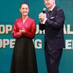 Sheinbaum aclara que asistió a velada de la FIFA solo a dar discurso